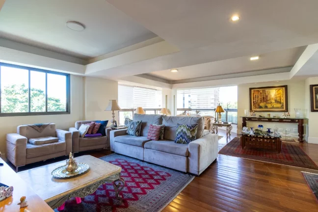 Imagem Apartamento à venda em São Paulo, Moema, com 3 quartos, 195m2