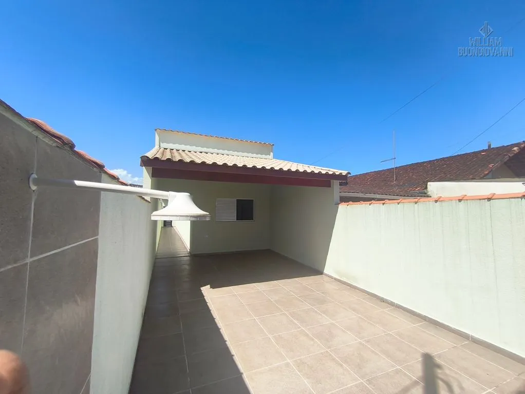 Imagem CASA TERREA COM PISCINA 4 VAGAS EM MONGAGUA: OPORTUNIDADE ÚNICA!