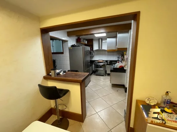 Imagem APARTAMENTO EM EXCELENTE LOCALIZAÇÃO NA PRAIA DA COSTA / VILA VELHA - ES