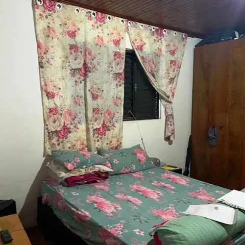 Imagem Casa à venda 3 Quartos, 2 Vagas, 250M², Parque São Domingos, Pindamonhangaba - SP