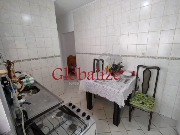 Imagem Apartamento à venda com 2 dormitórios no bairro da Encruzilhada em Santos por R$ 330.000,00
