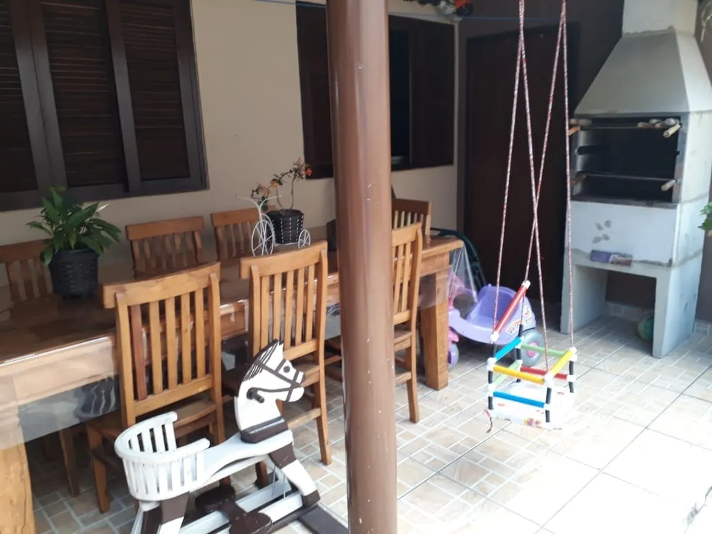 Imagem Casa à venda 4 Quartos, 1 Suite, 4 Vagas, 250M², Mombaça, Pindamonhangaba - SP