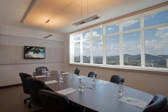 Imagem Flat disponível para venda no Quality Suites Alphaville, com 39m², 1 dormitório e 1 vaga