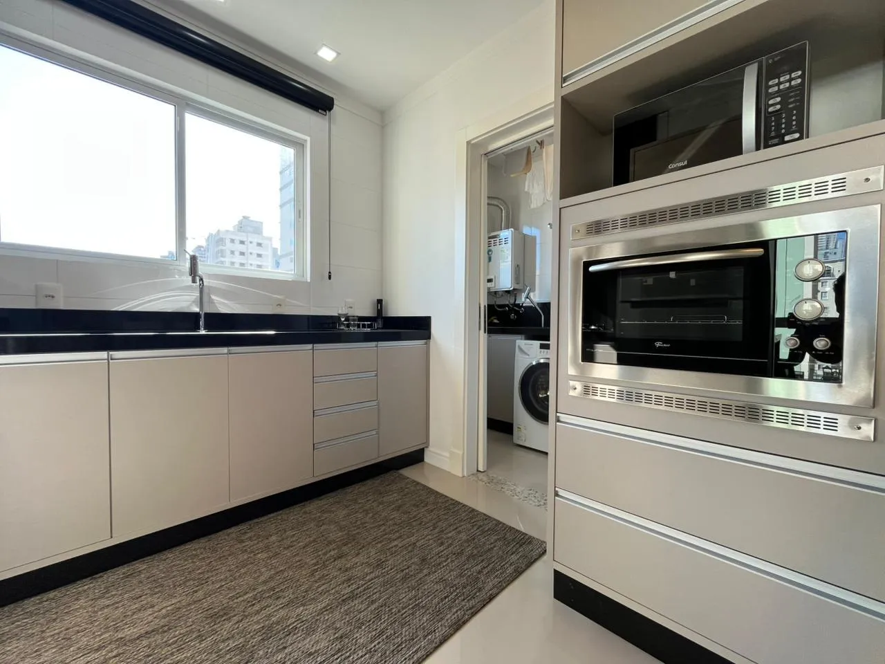 Imagem Apartamento à venda com 159m2 por R$ 2.380.000,00