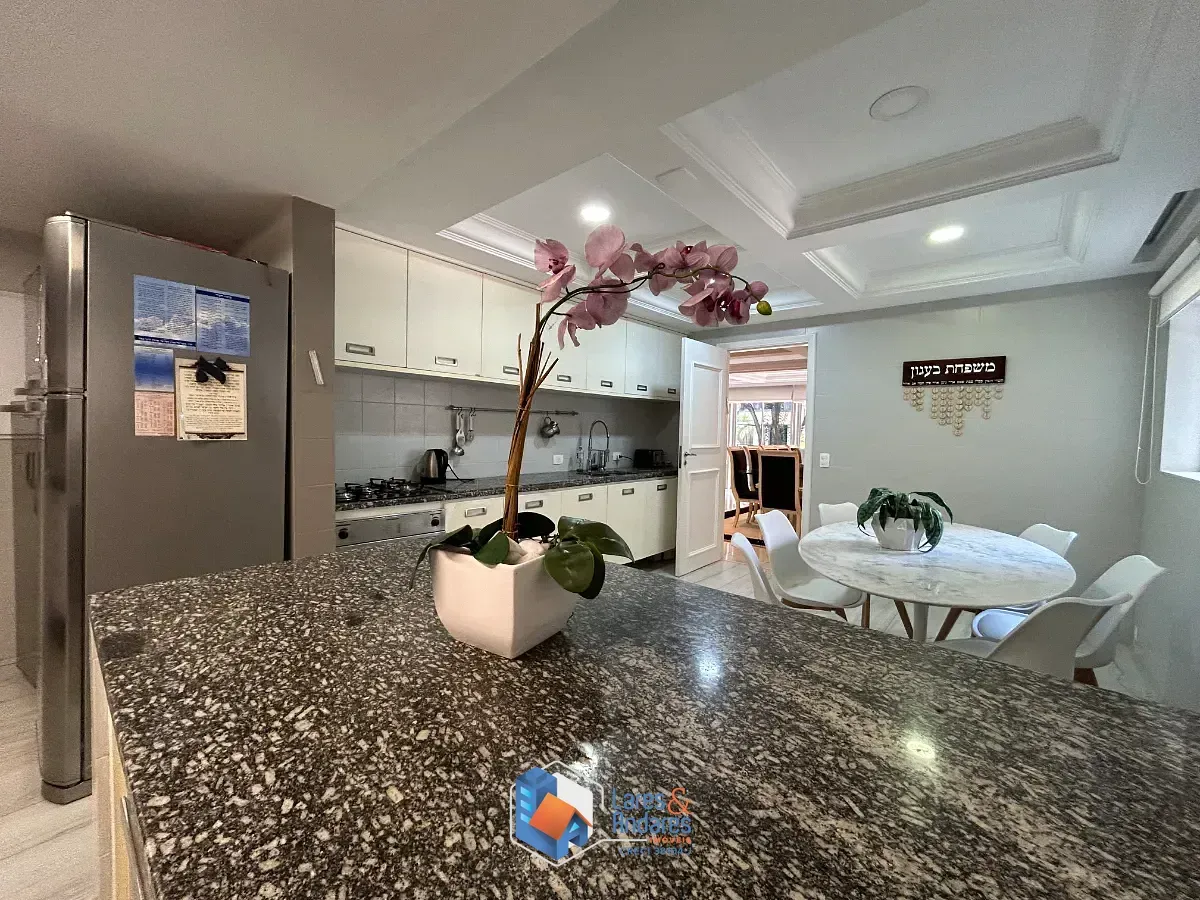Imagem Apartamento para venda em Higienópolis com 4 quartos, sendo 4 suítes, 337m²