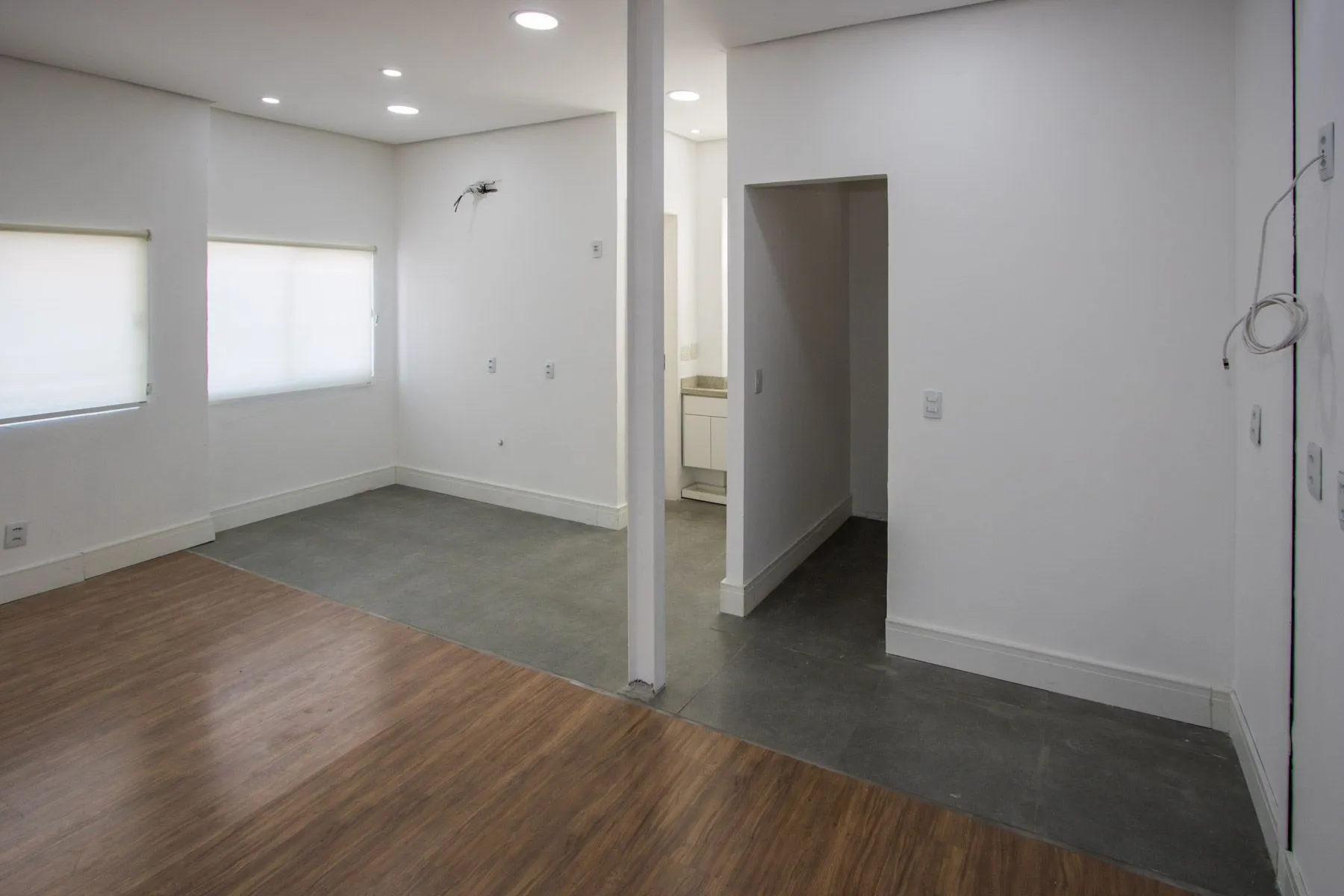 Imagem Casa comercial com aproximadamente 157m² privativos