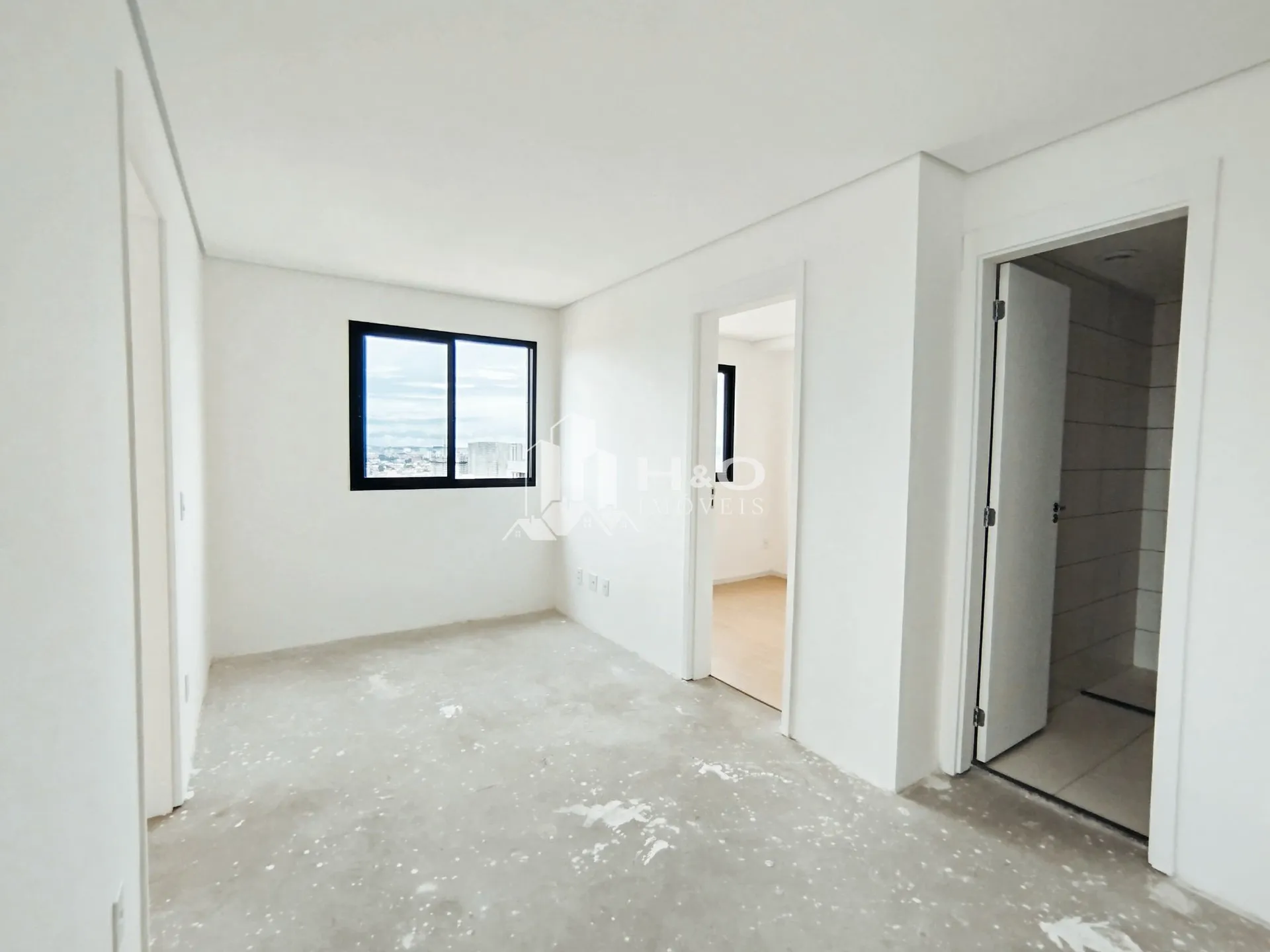 Imagem Oportunidade, Apartamento à venda no ARTUR ALVIM possui 40 metros quadrados com 2 quartos e uma vaga de garagem.