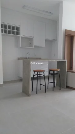 Imagem Apartamento à venda em São Vicente-SP: 2 quartos, 1 suíte, 1 sala, 1 vaga de garagem, 62m² na Cidade Náutica. Venha conferir!