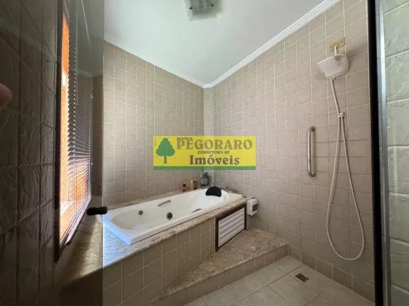 Imagem Casa de luxo à venda em Caraguatatuba-SP, bairro Martim de Sá: 4 quartos, 2 suítes, 2 salas, 3 banheiros, 3 vagas de garagem, 249m².