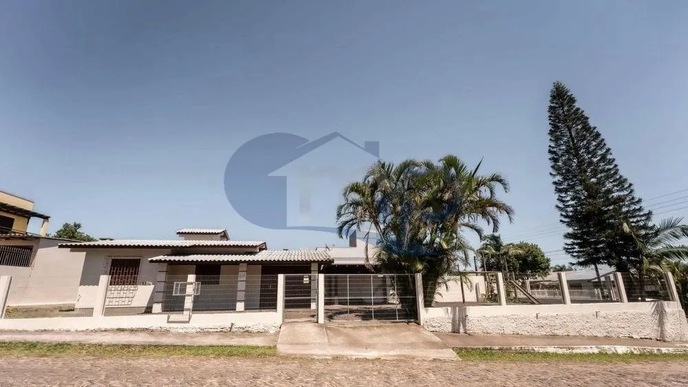 Imagem Casa a venda com 3 dormitorios na Vila Sao Joao em Torres/RS