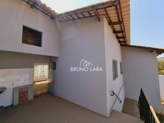 Imagem Casa com 3 dormitórios à venda, 85 m² por R$ 430.000,00 - Resplendor - Igarapé/MG