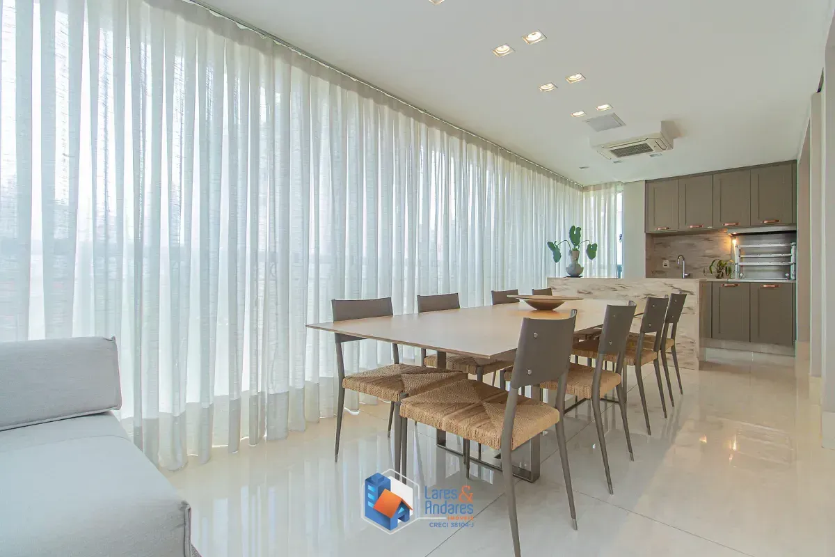Imagem Apartamento para venda em Vila Nova Conceição com 3 quartos, sendo 2 suítes, 226m²