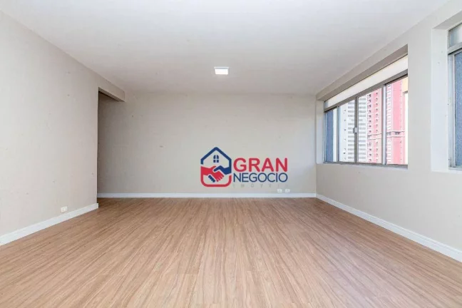 Imagem Apartamento com 3 dormitórios à venda - Centro - Curitiba/PR