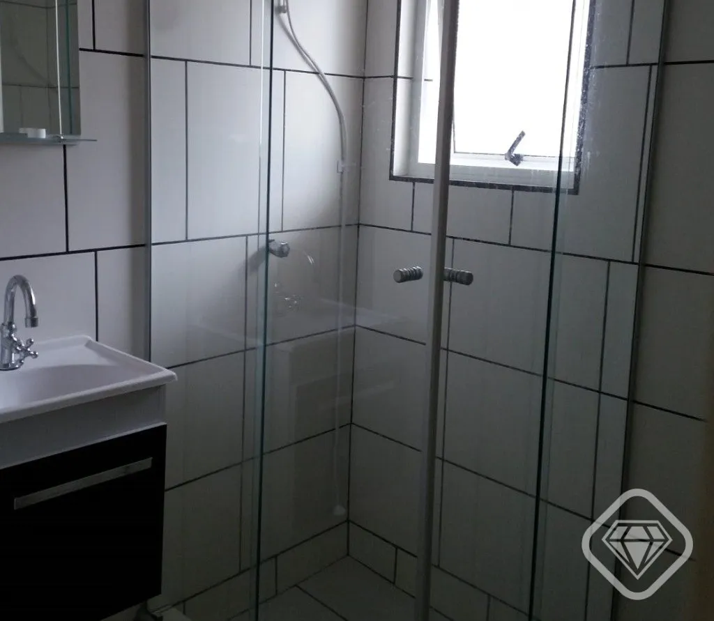 Imagem Apartamento reformado com vaga escriturada e excelente localização

Apartamento de 2 dormitórios,...