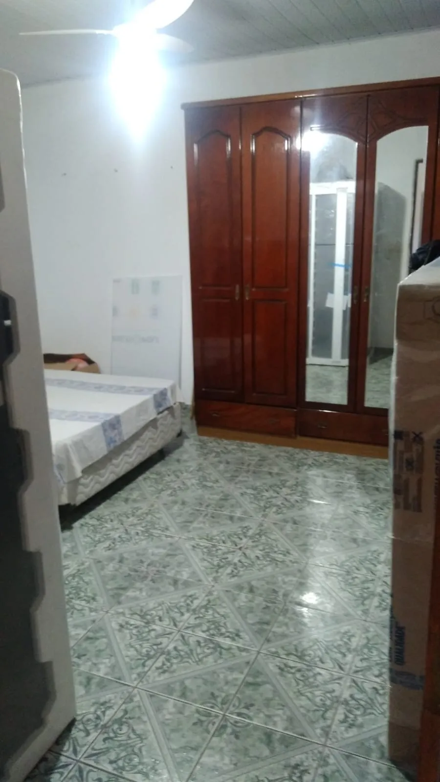 Imagem Casa à venda em Sorocaba-SP, bairro Brigadeiro Tobias! 2 quartos, 1 sala, 1 banheiro, 1 vaga de garagem, 100m².
