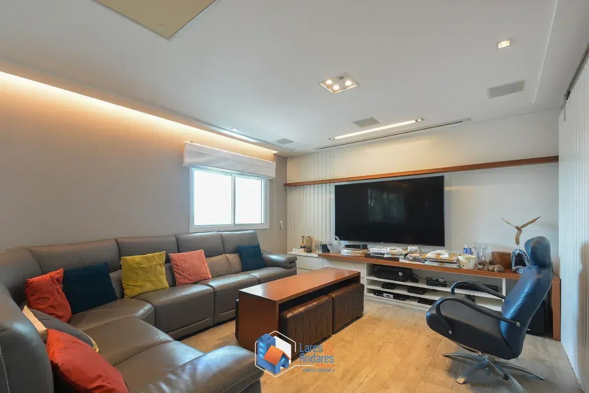 Imagem Apartamento para venda em Saúde com 3 quartos, sendo 3 suítes, 205m²