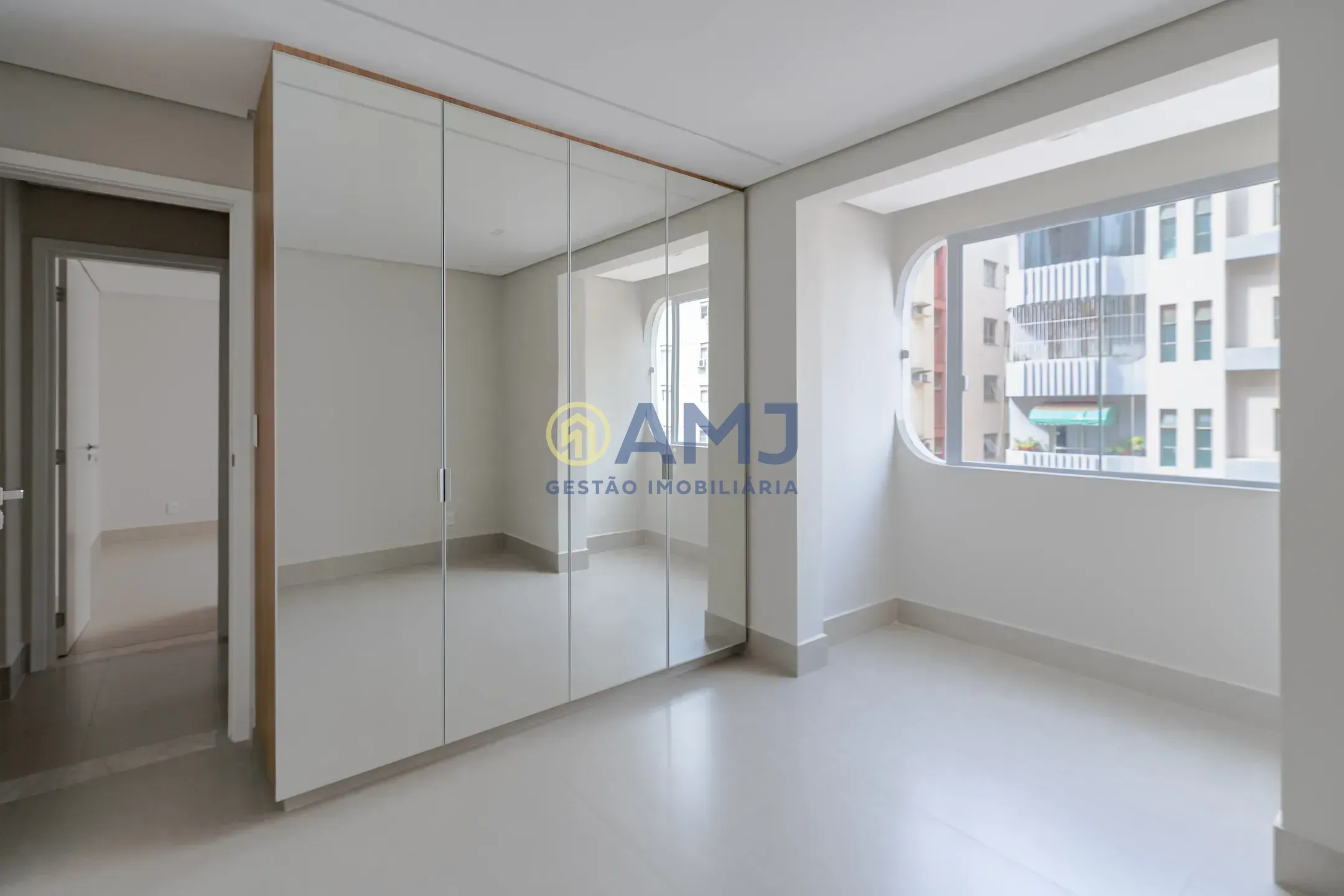 Imagem Apartamento à venda 3 Suítes no Setor Oeste