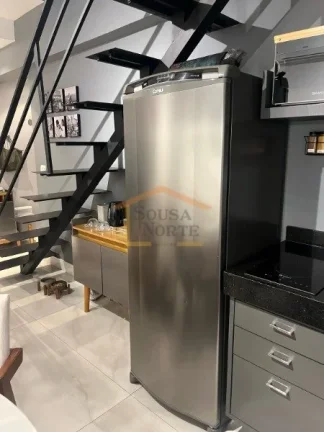 Imagem Apartamento mobiliado à venda com 55 m², oferece uma planta bem distribuída em dois pavimentos.
N...