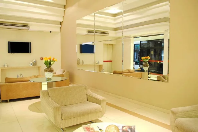 Imagem Flat disponível para venda no Hotel Paulista Wall Street na Bela Vista, com 55m², 1 dormitório e 1 vaga de garagem