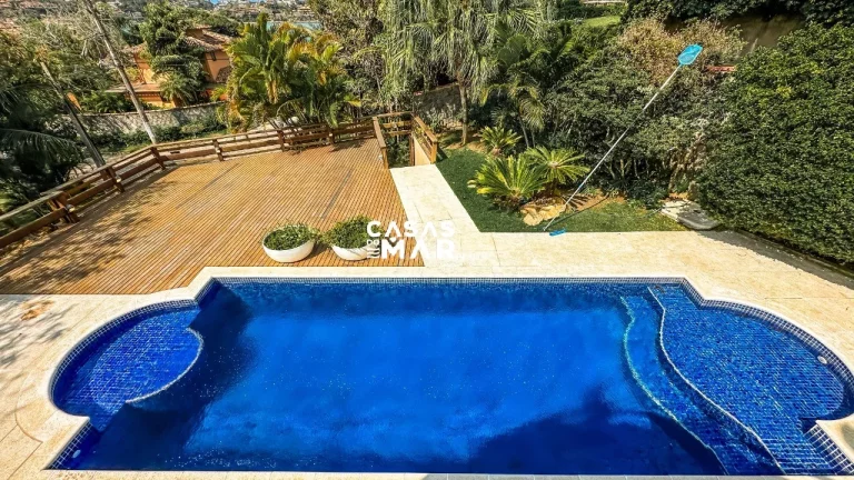 Imagem Casa vista mar à venda com porteira fechada, 6 suítes, lazer incrível, Búzios