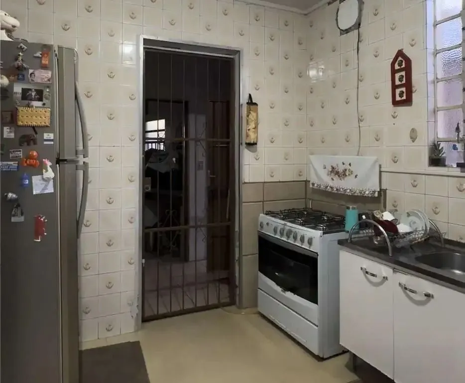 Imagem Casa 3 dormitórios 1.000,000 / Auxiliadora