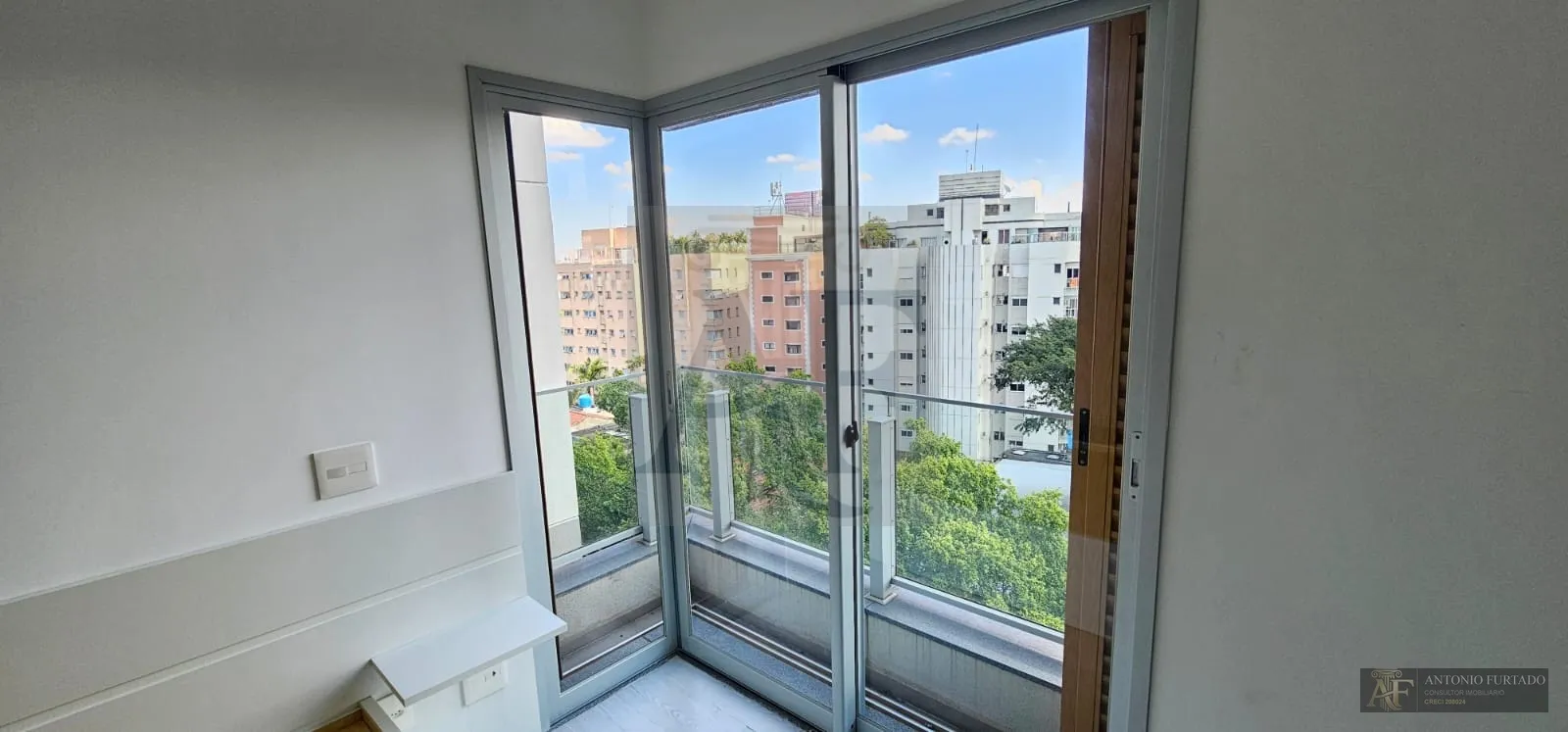 Imagem Apartamento à venda em Pinheiros, São Paulo
