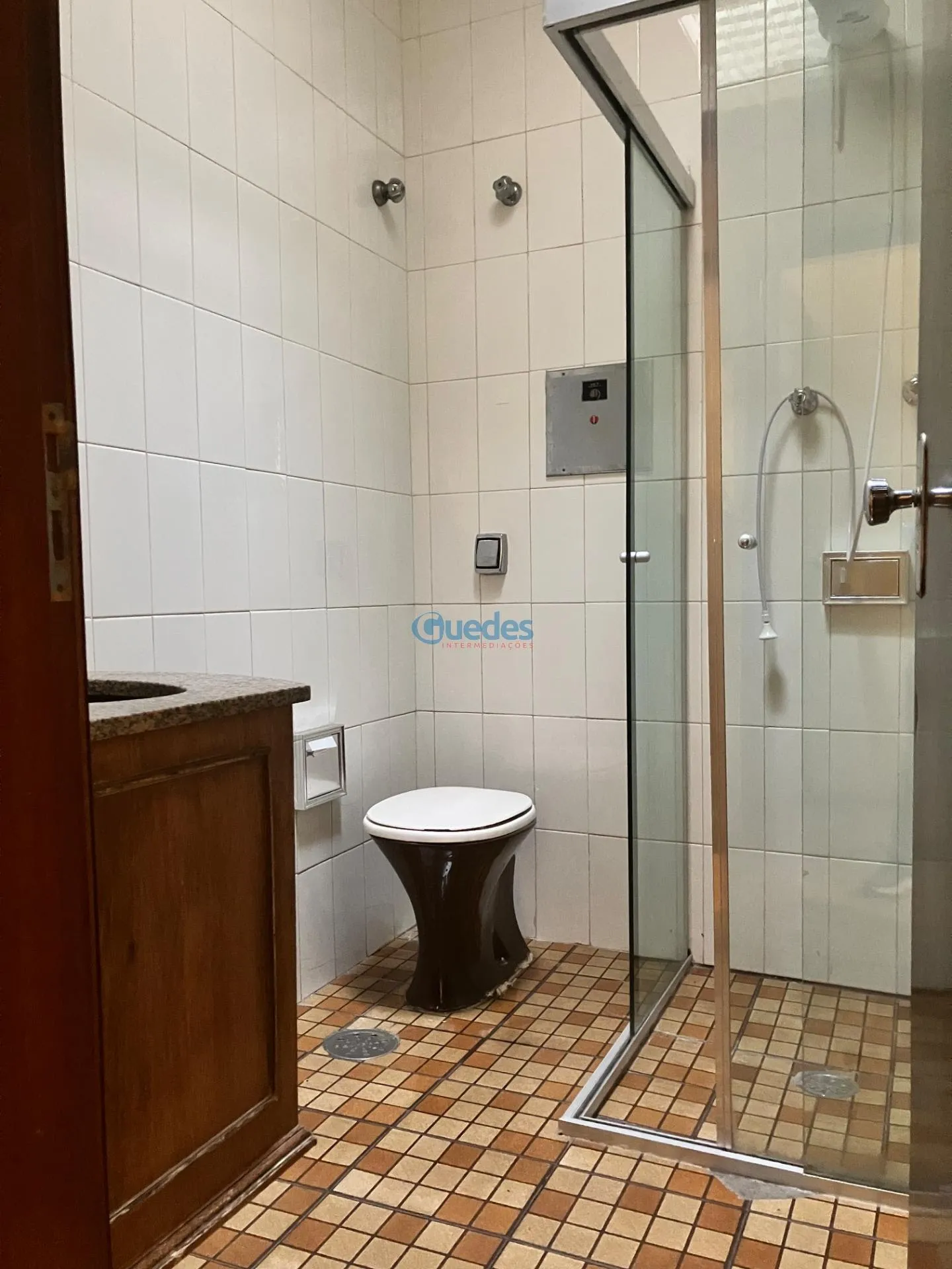 Imagem Ponto Comercial à Venda em Vila São Francisco, SP | 3 Dorms, 1 Suíte, 3 Banheiros