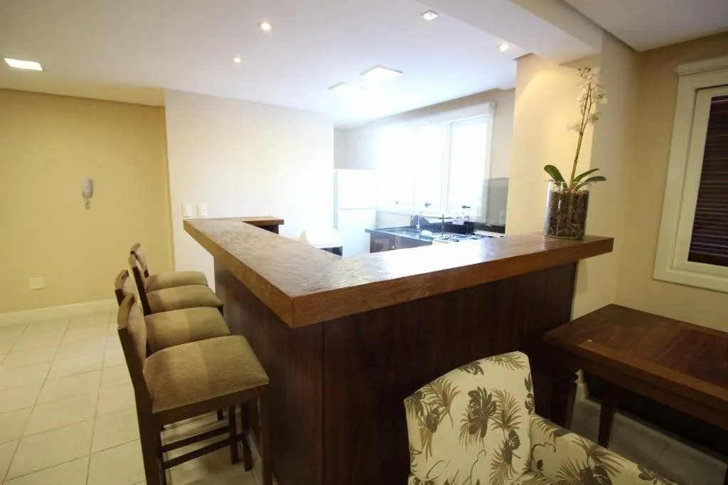 Imagem Linda Cobertura com 3 dormitórios para Comprar com 331 m² - Bela Vista - Porto Alegre/RS