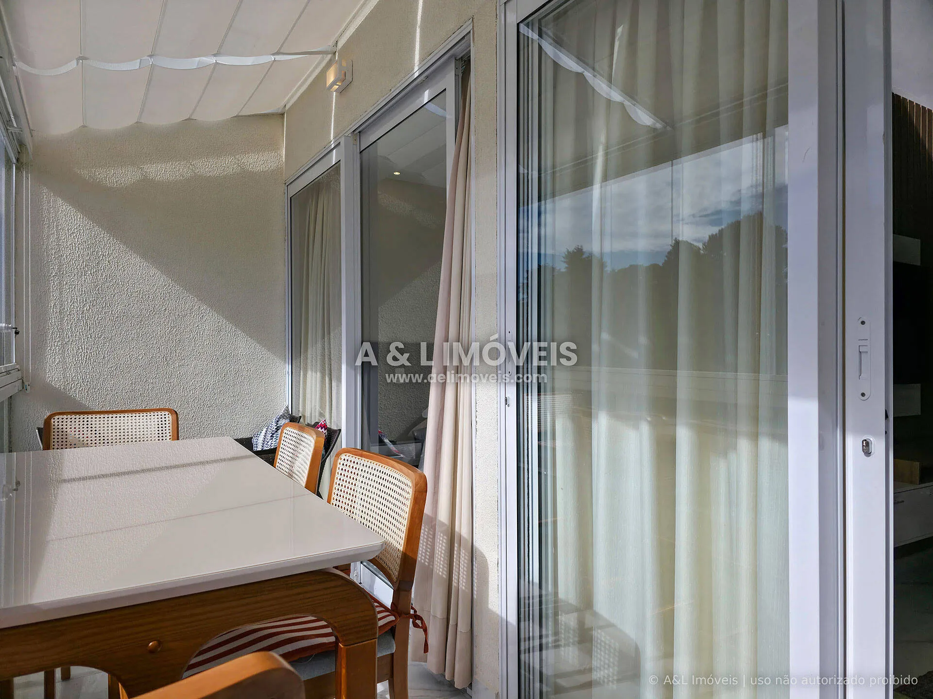 Imagem Apartamento a 800 m do centro turístico de Capivari | Campos do Jordão