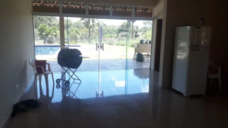 Imagem Casa a venda no condomínio Fazenda Victoria - Porangaba/SP.