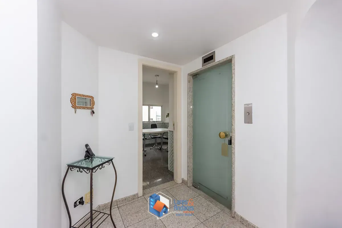 Imagem Apartamento para venda em Vila Suzana com 4 quartos, sendo 2 suítes, 199m²