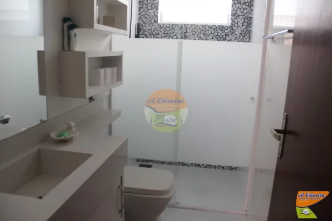 Imagem Linda Casa 06 Dormitorios ( sendo 02 suites ) Pereque Açú