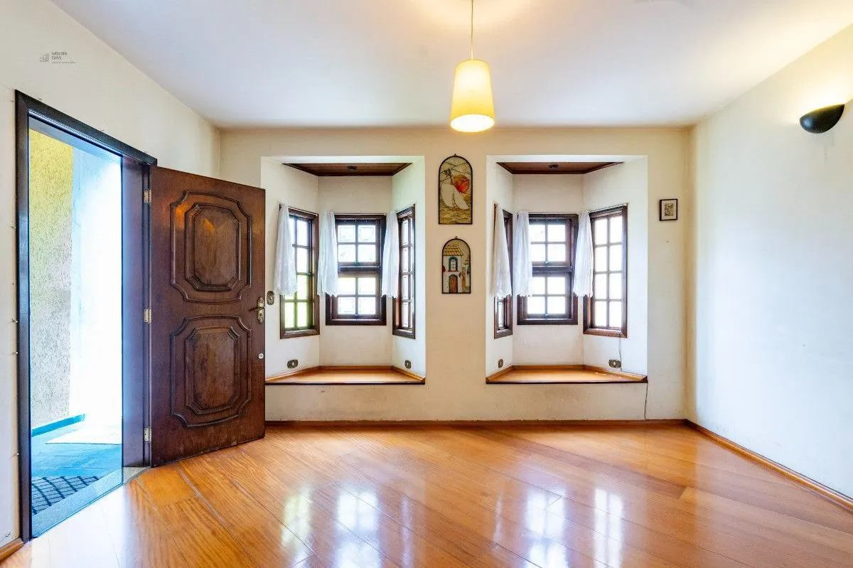 Foto do imóvel Casa Sobrado no Alto da Lapa 191m² com3 Dormitórios (1 Suíte) com versátil casa no fundo do terreno ( home office) e 2 vagas