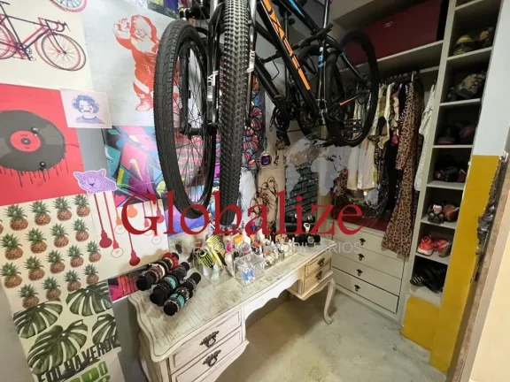 Imagem Apartamento à venda no bairro da Vila Mathias em Santos por R$ 450.000,00 - Prédio com lazer e portaria 24hrs