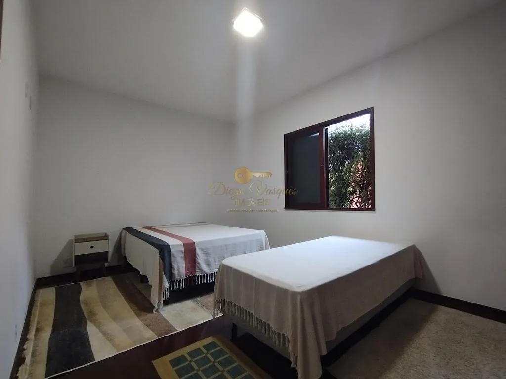 Imagem Casa em Condomínio para Venda em Teresópolis / RJ no bairro Granja Guarani