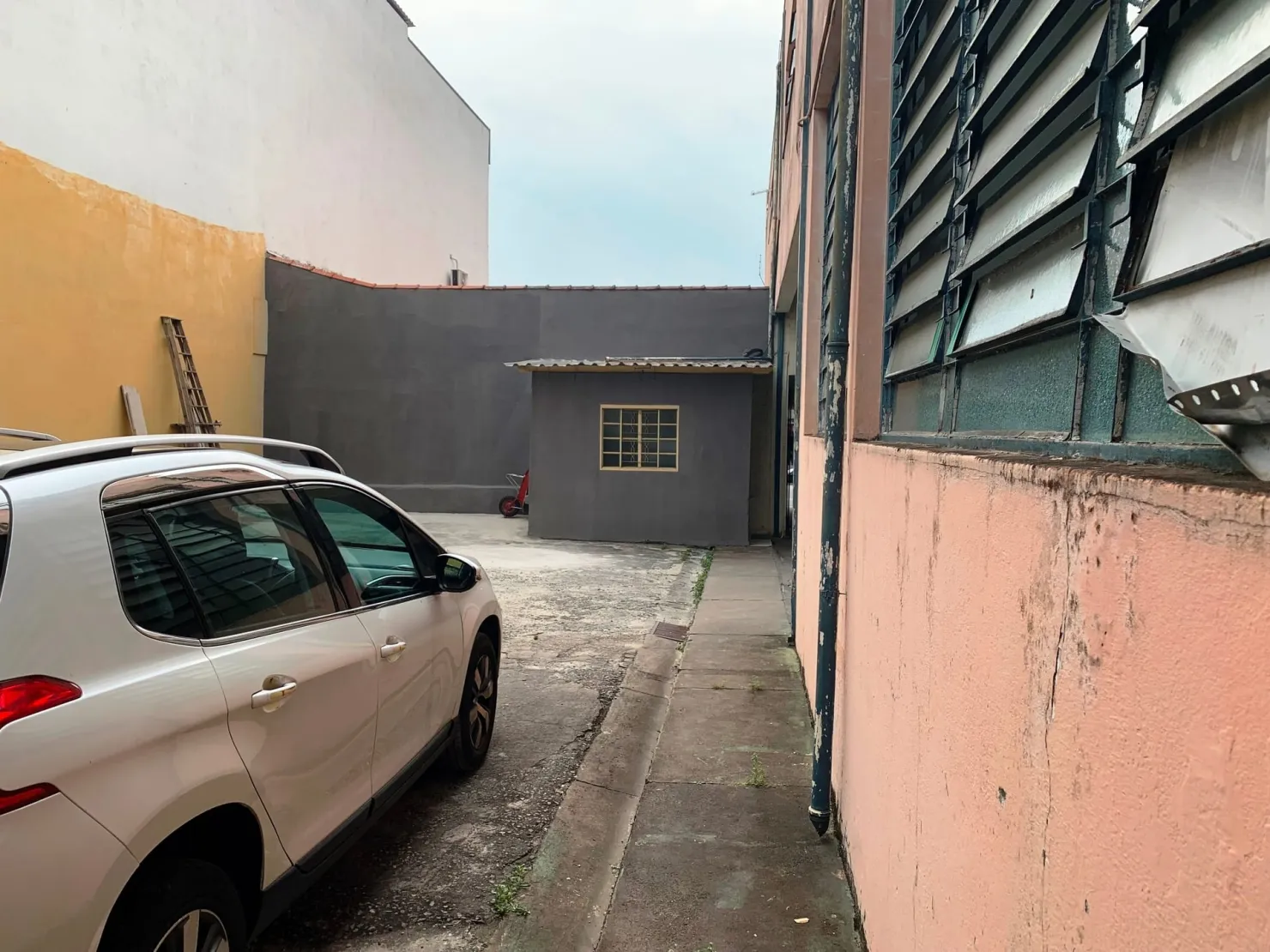 Imagem Conjunto comercial à venda, Jardim Rosely, Pindamonhangaba, SP