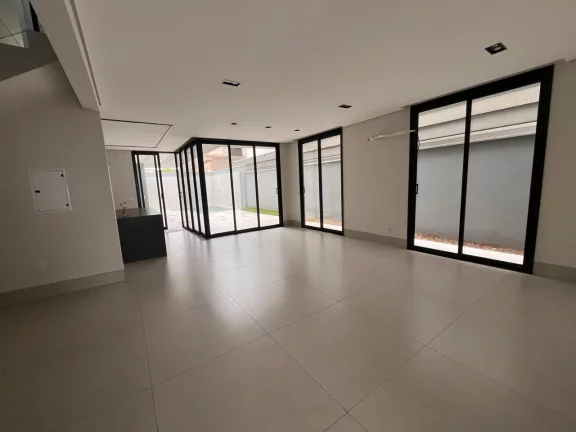 Imagem Casa em Condomínio para Venda em Cuiabá / MT no bairro Jardim Imperial