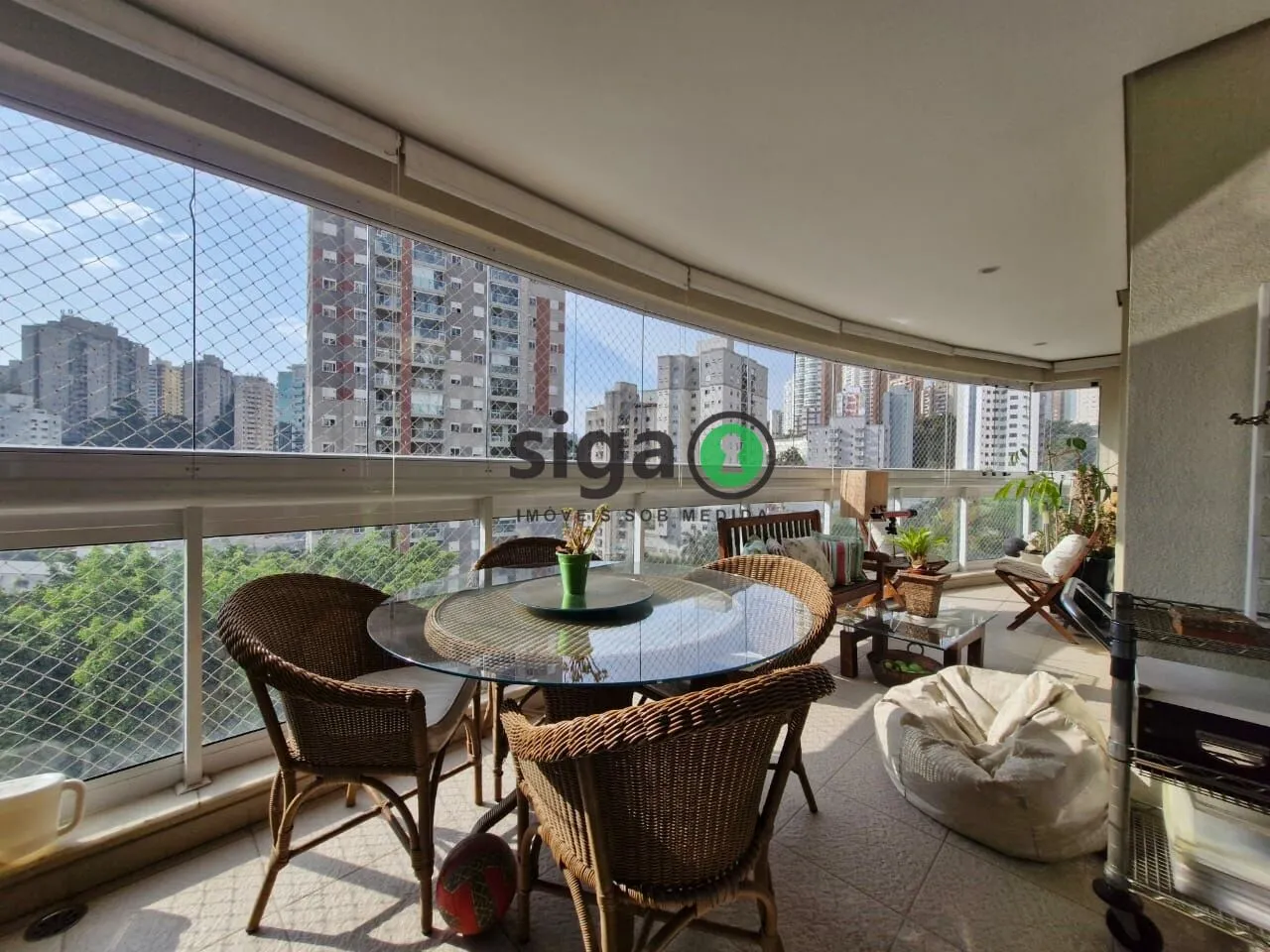 Foto do imóvel Apartamento de 177 metros, 3 suítes, 3 vagas a venda no Panamby