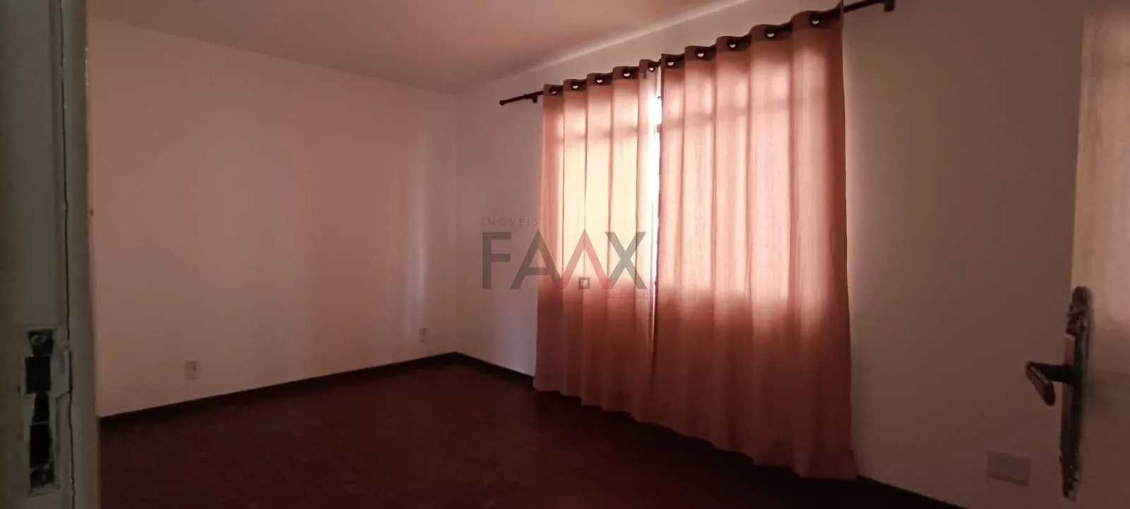 Imagem Casa com 4 dormitórios para locação, ALTO DA XV, GUARAPUAVA - PR