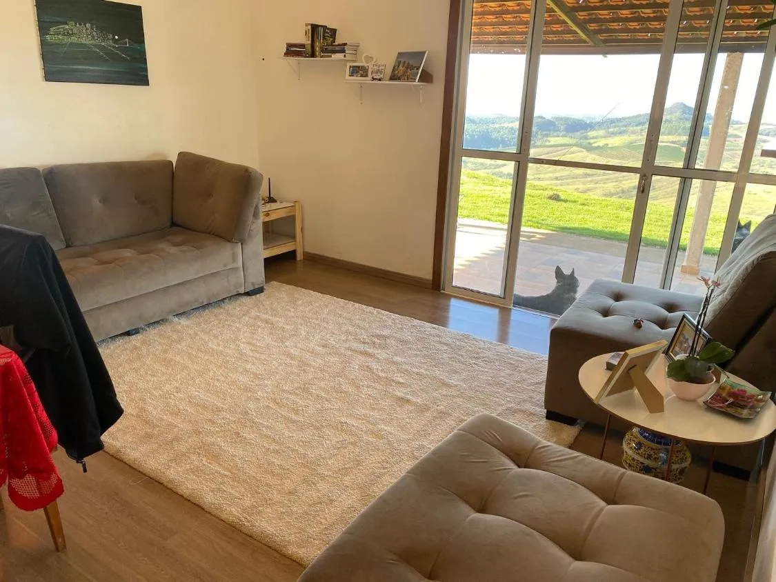 Imagem Linda fazendinha à venda em Capitólio/MG 31 hectares de terra