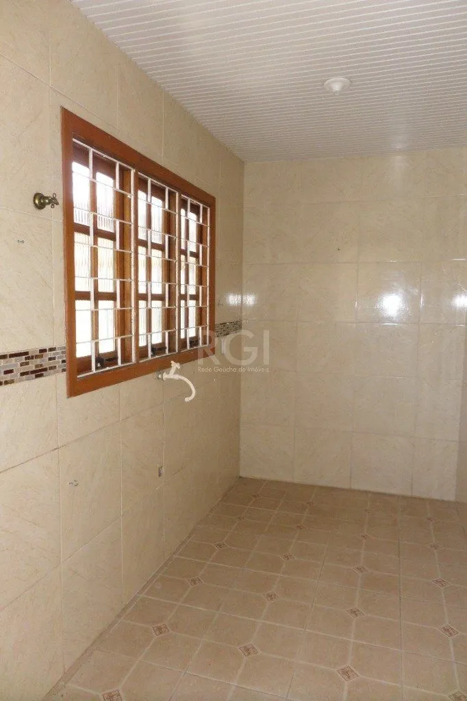 Imagem Casa na Hípica com 3 dormitórios e 2 vagas