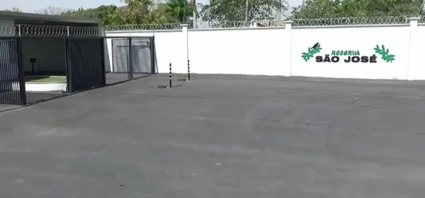 Imagem Oportunidade de Viver em Harmonia com a Natureza: Terreno Excepcional no Condomínio Reserva São José