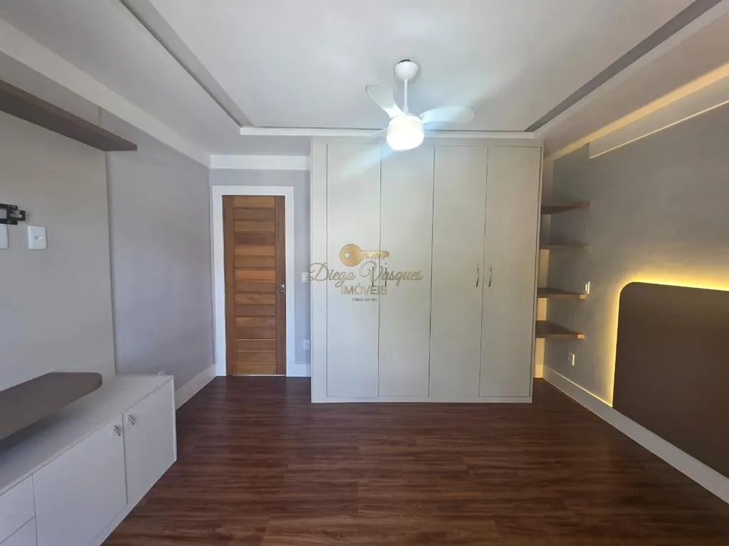 Imagem Casa em Condomínio para Venda em Teresópolis / RJ no bairro Cascata do Imbuí