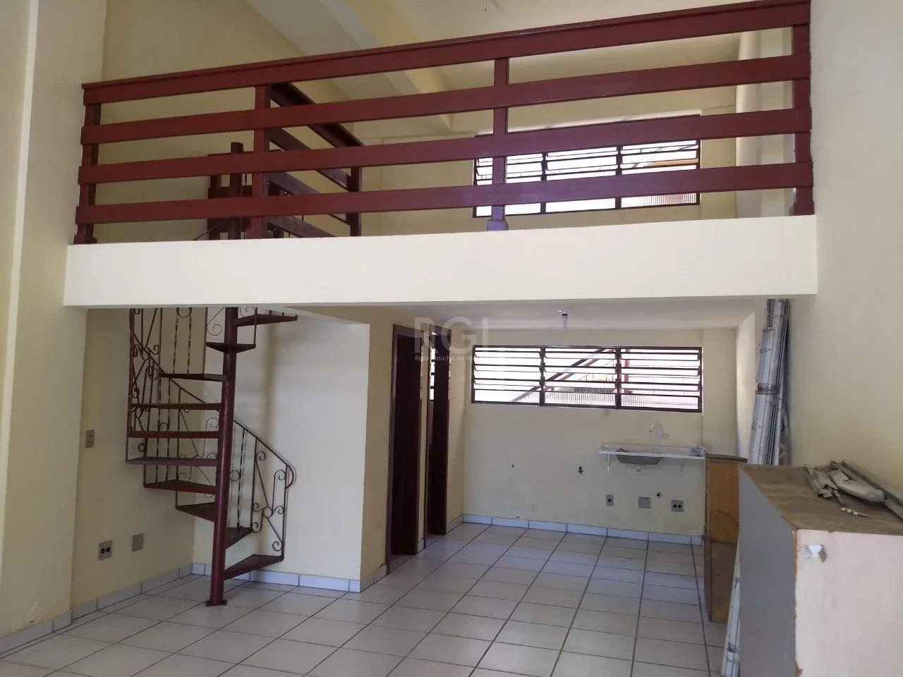 Imagem Loja para Venda - 82.89m², 0 dormitórios, Partenon, Porto Alegre