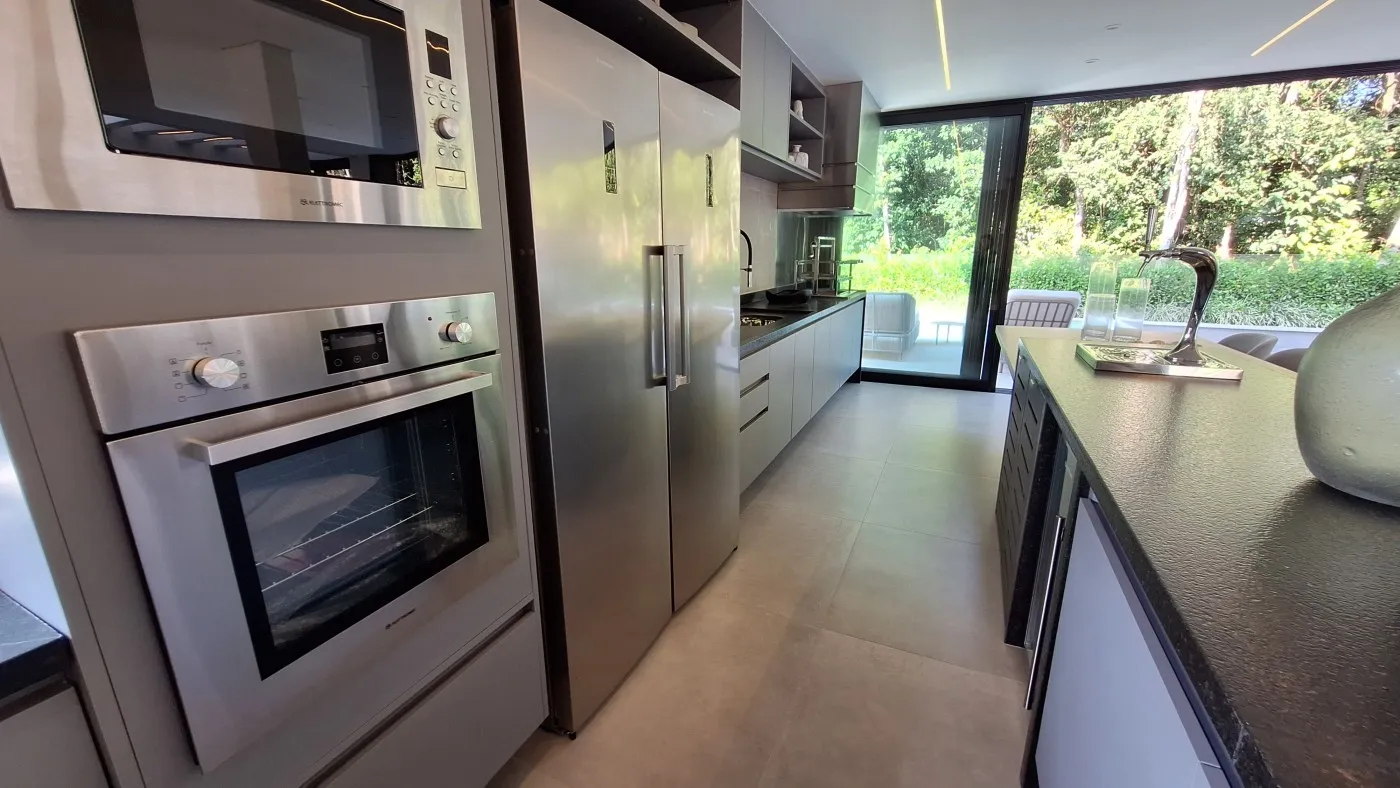 Imagem Casa para Venda em Bertioga, Riviera, 6 dormitórios, 6 suítes, 7 banheiros, 4 vagas