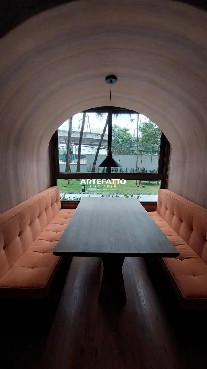 Imagem Studio Mobiliado com 25 mts ao lado metro - Vista Livre para Piscinas