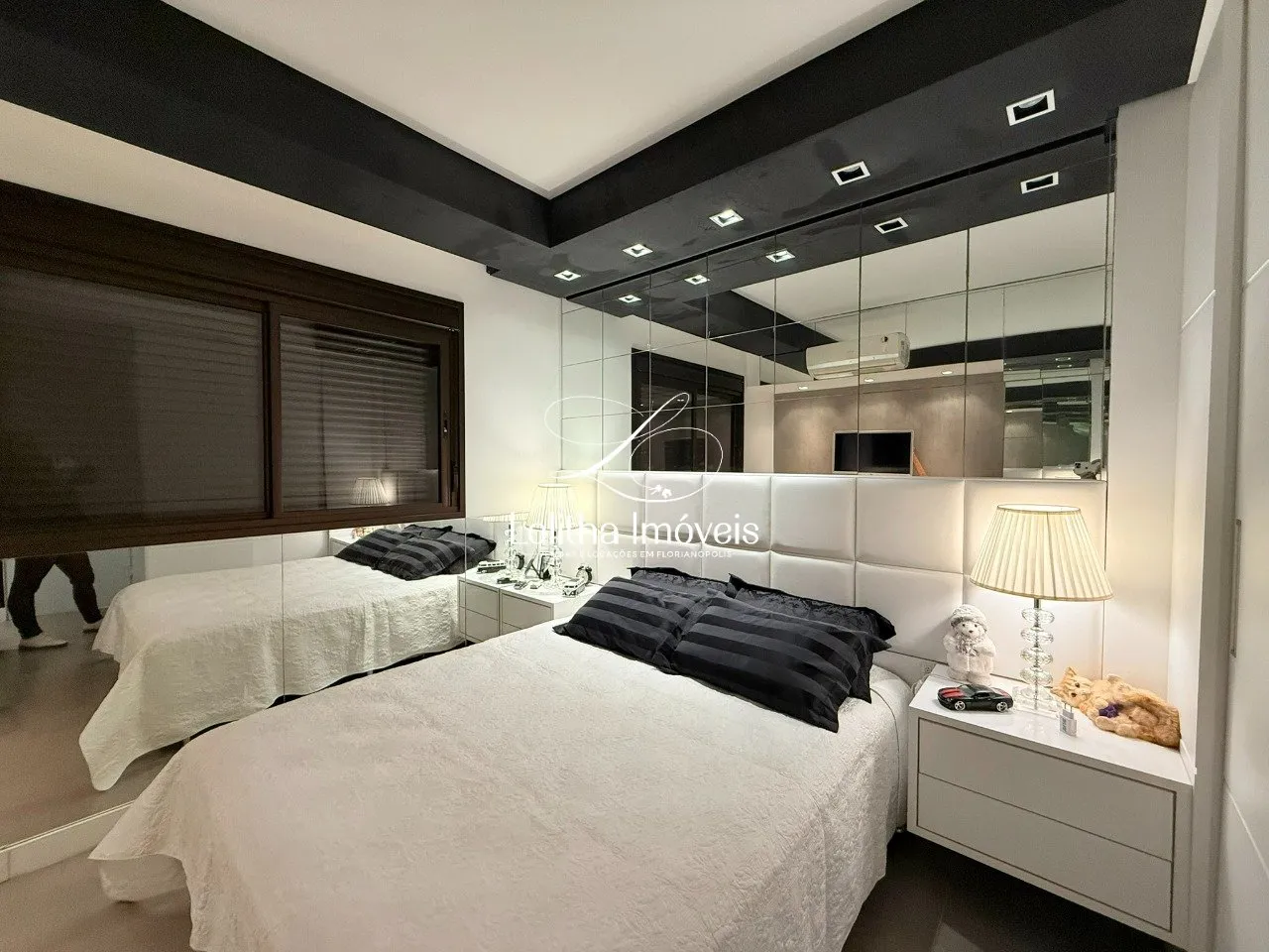 Imagem APARTAMENTO DE 2 DORMITÓRIOS, SENDO 1 SUÍTE À VENDA NO ITACORUBI - FLORIANÓPOLIS/SC