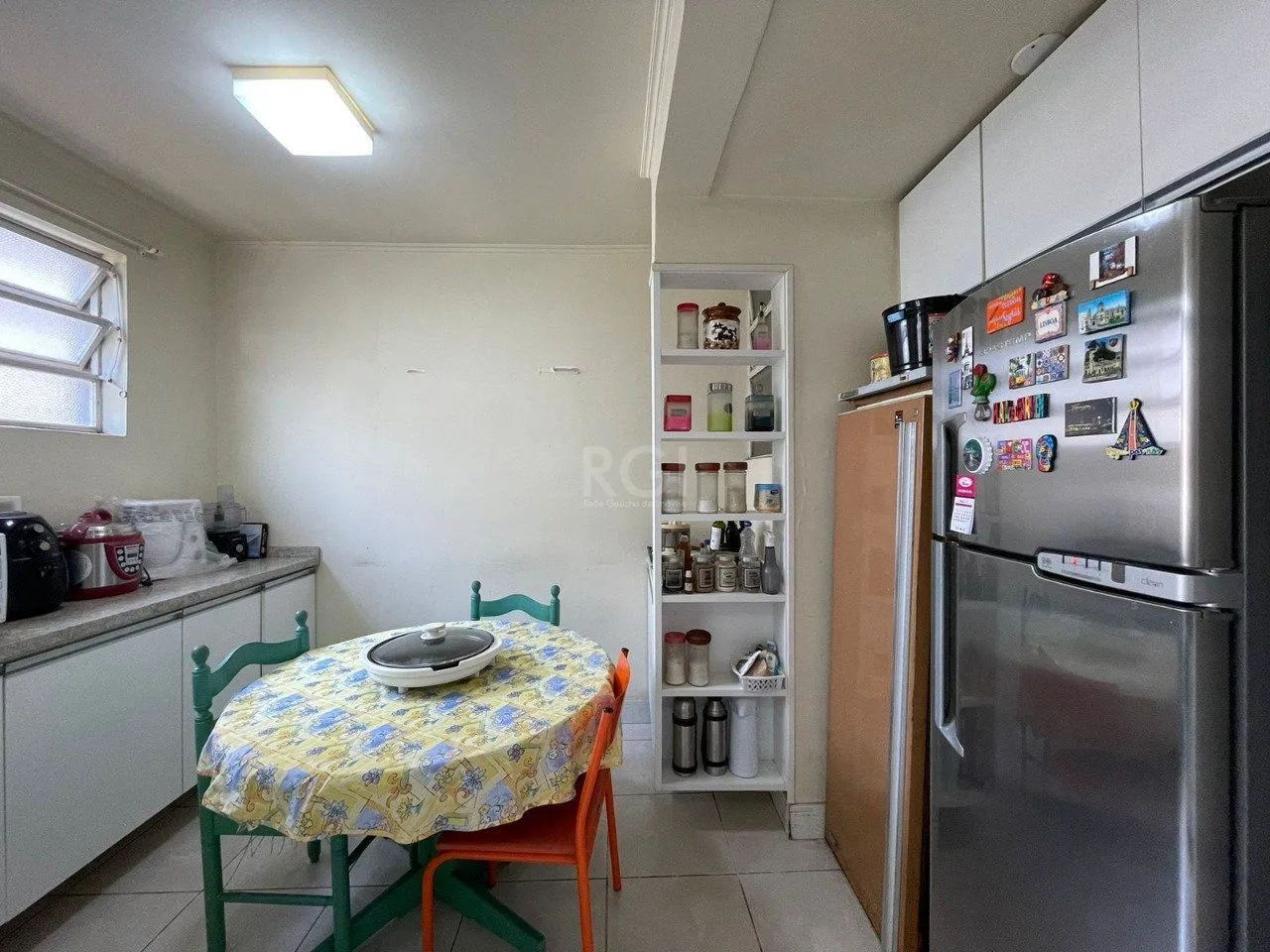 Imagem Cobertura a venda 5 Quartos, suíte e 2 vagas, no Bairro Menino Deus, Poa/RS