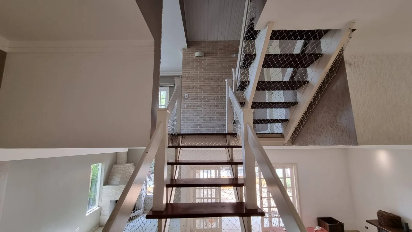 Imagem Oportunidade: Linda Casa Reformada no Alphaville Residencial 9