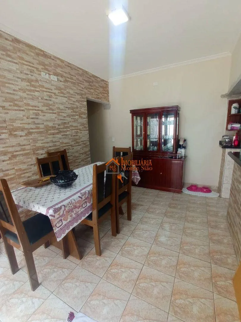 Imagem Sobrado com 4 dormitórios à venda, 438 m² por R$ 985.000,00 - Jardim Santa Clara - Guarulhos/SP